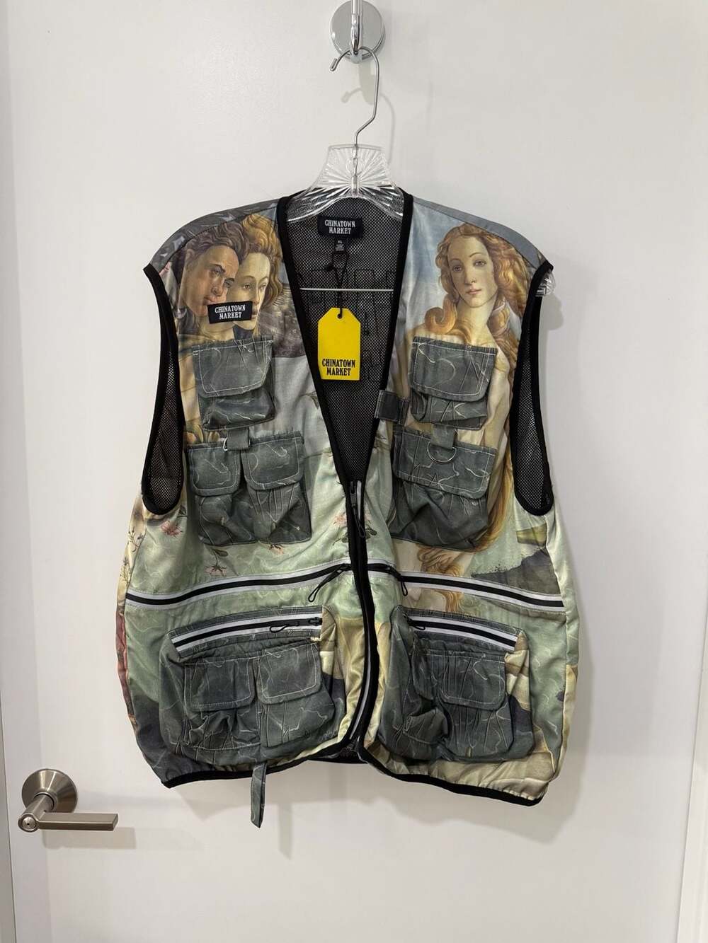Chinatown Market Renaissance Art Tapestry Utility Cargo Vest XL